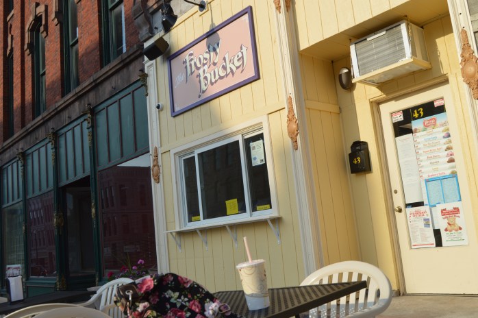 060216_Living on the Edge_Milkshake for Dinner